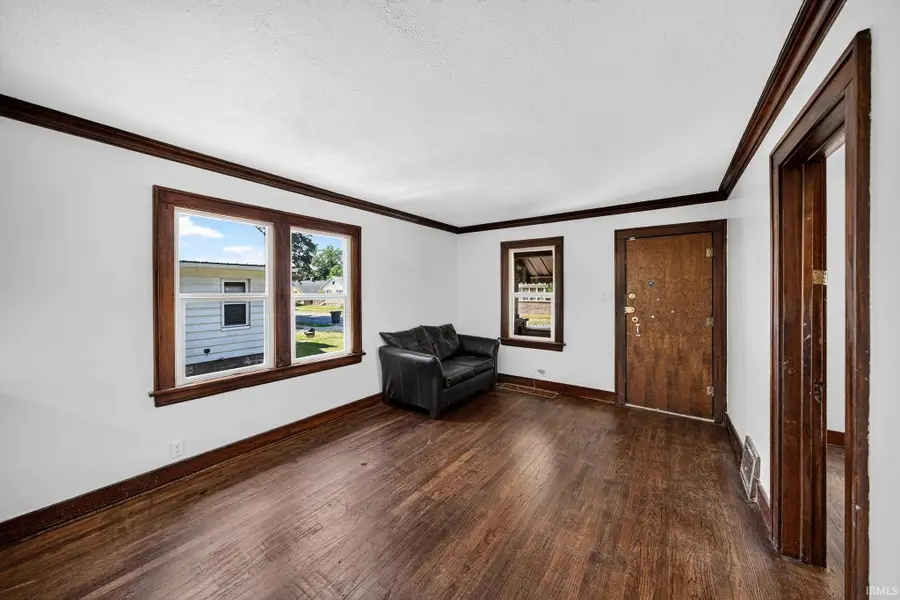 614 S 28th Street, South Bend, IN 46615 - #3