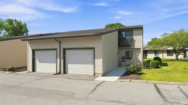 2102 Bayside Court, Fort Wayne, IN 46804