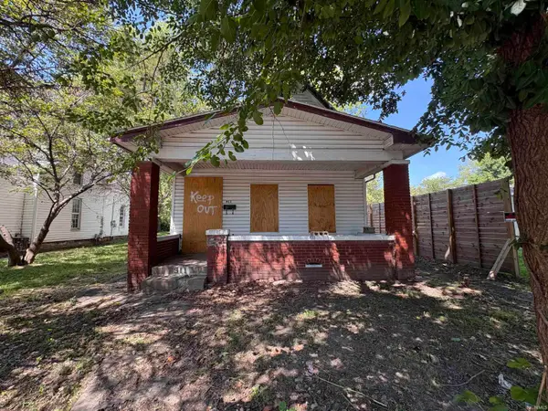 911 Line Street, Evansville, IN 47713
