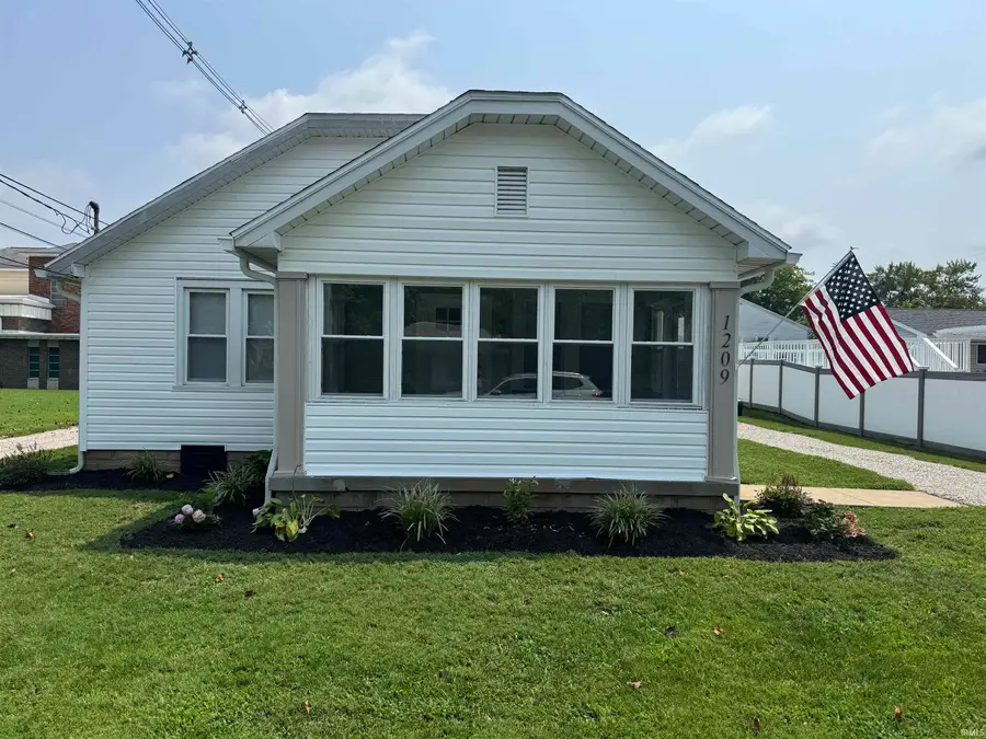 1209 N Boeke Road, Evansville, IN 47711 - #3