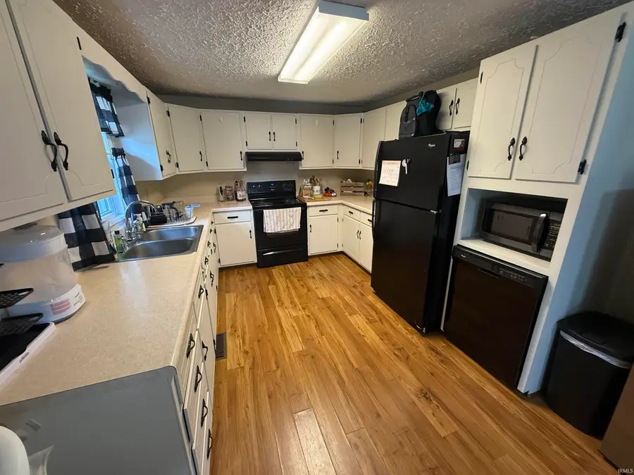 715 SW 1st Street, Washington, IN 47501 - #3