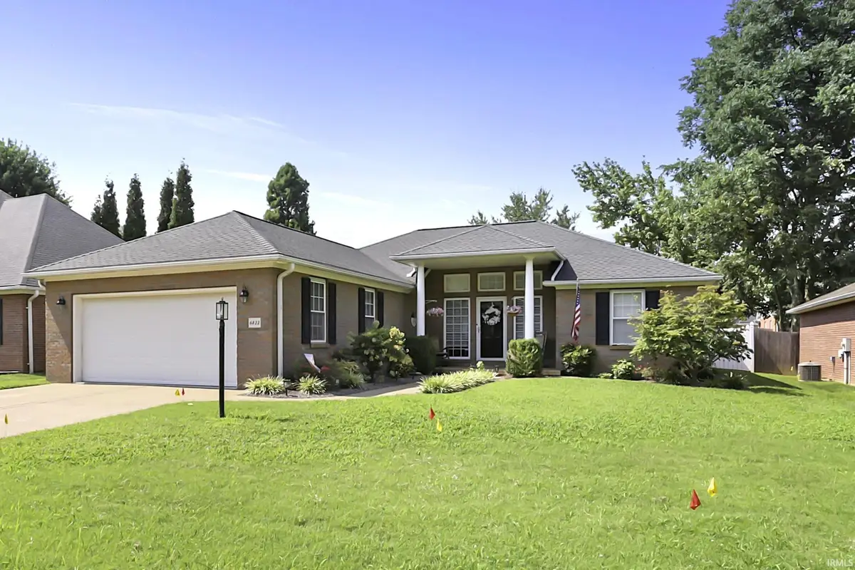 6822 Rosewood Lane, Newburgh, IN 47630 - #1