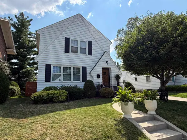 1607 Cherokee Road, Fort Wayne, IN 46808
