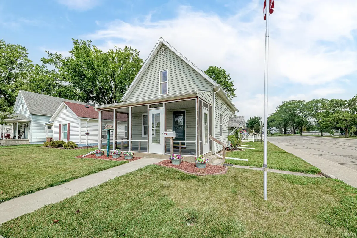 217 Collinwood Avenue, Columbia City, IN 46725 - #1