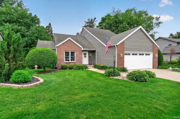51679 Stoneham Way, Granger, IN 46530