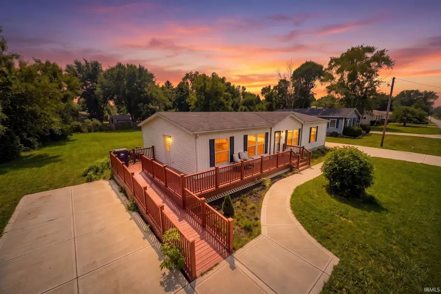 2305 E Delta Drive, Muncie, IN 47303 - #2