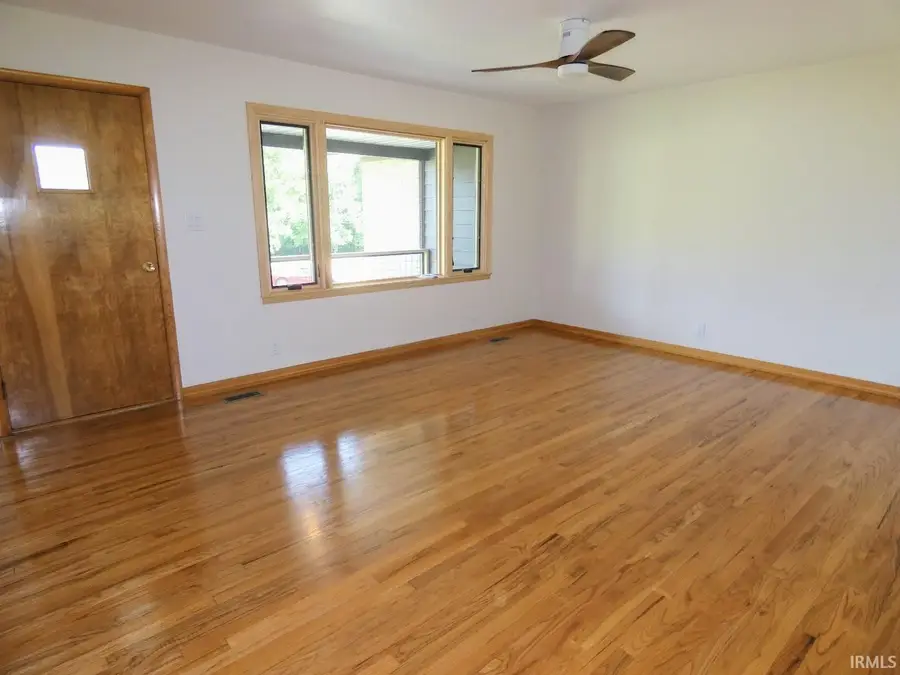 1208 Woodsferry Rd, Bedford, IN 47421 - #2