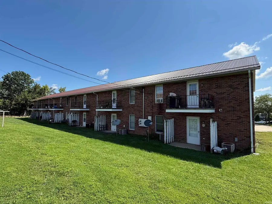 1705,1715,1725 Greene Street, Jasper, IN 47546 - #3