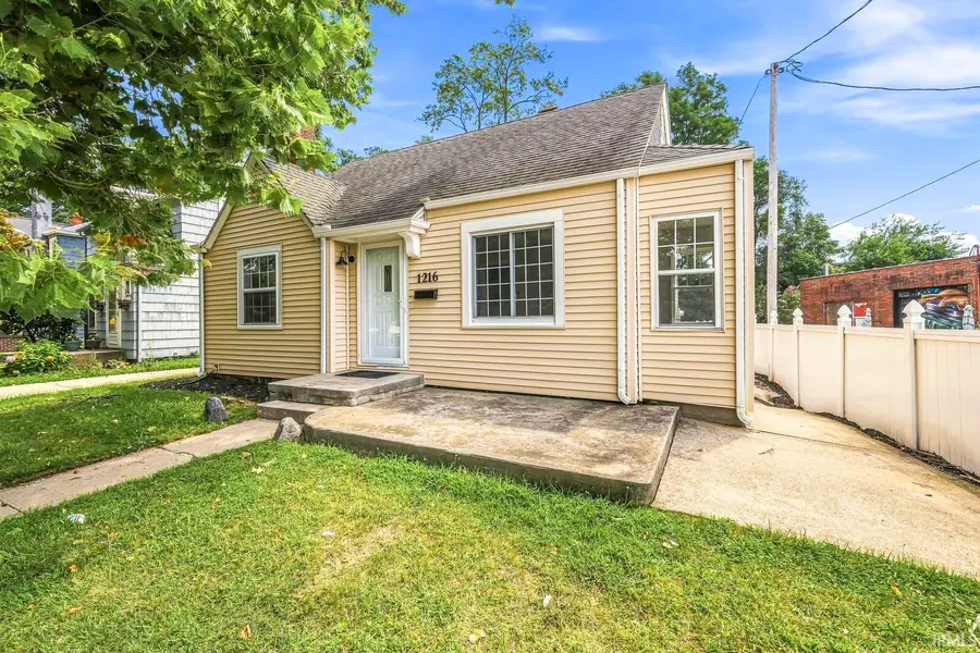 1216 Longfellow Avenue, South Bend, IN 46615 - #2