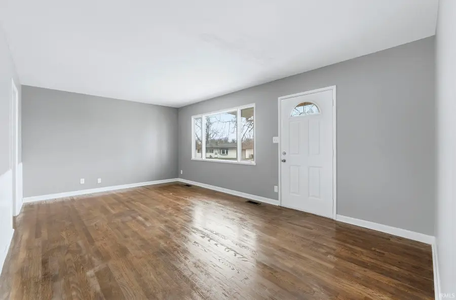 412 Edgeknoll Lane, Fort Wayne, IN 46816 - #3