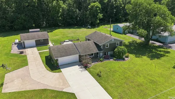 12328 Johnson Road, Churubusco, IN 46723
