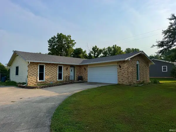 143 Indian Trails Ridge, Bedford, IN 47421