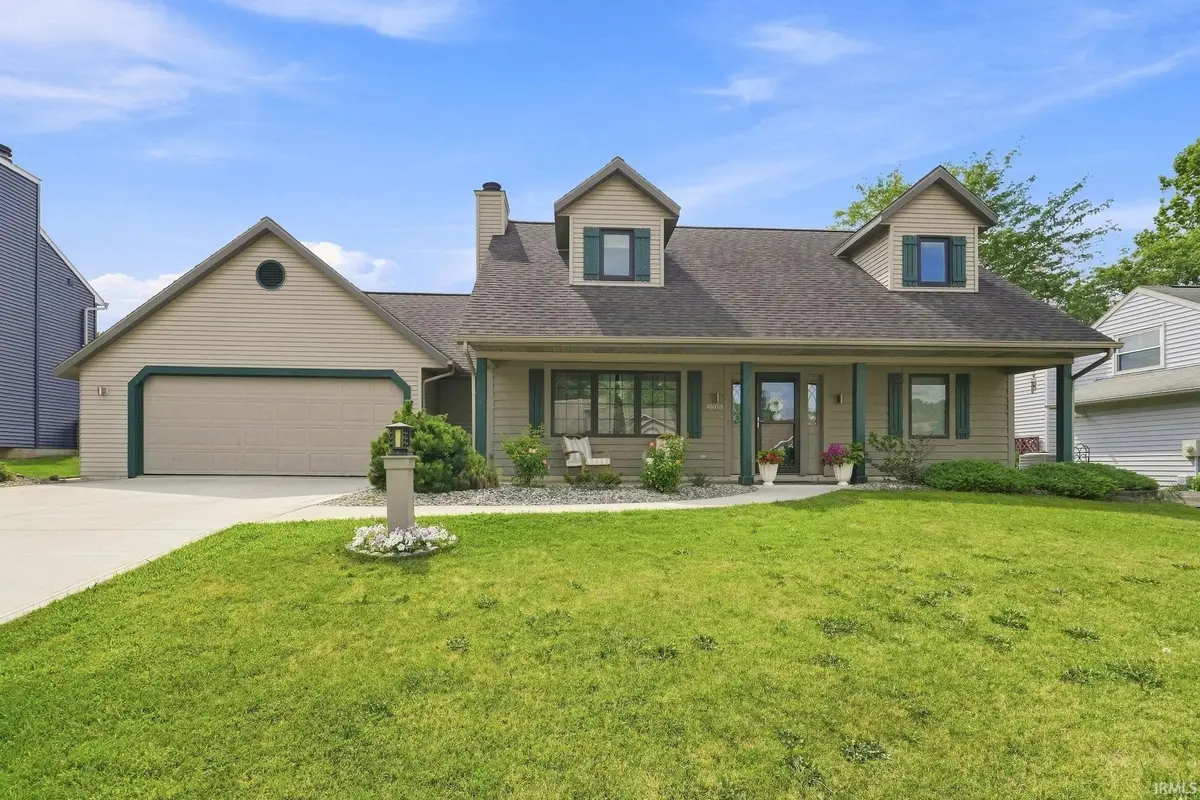 10015 Bentley Woods Drive, Fort Wayne, IN 46825 - #1