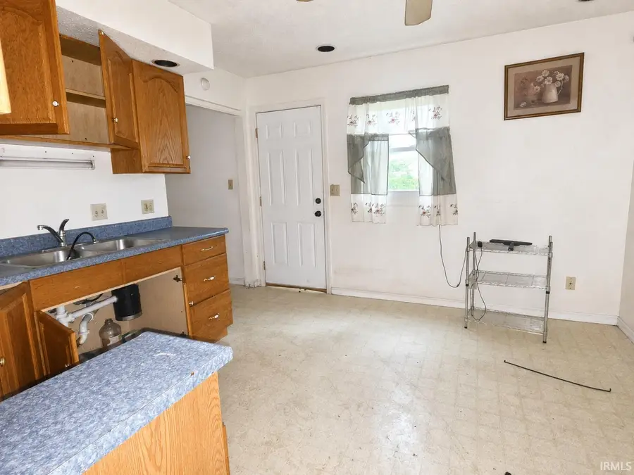 1507 Waggoner Avenue, Evansville, IN 47714 - #3