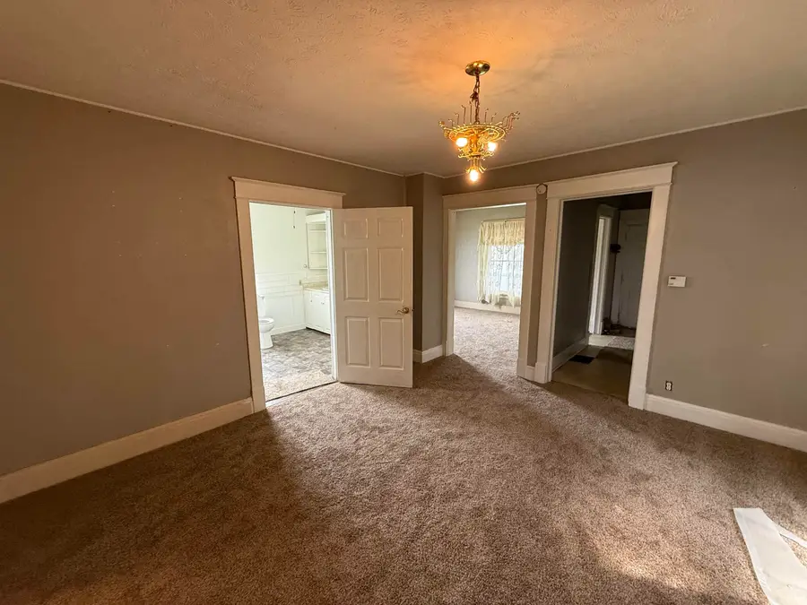 311 W Ewing Avenue, South Bend, IN 46613 - #3