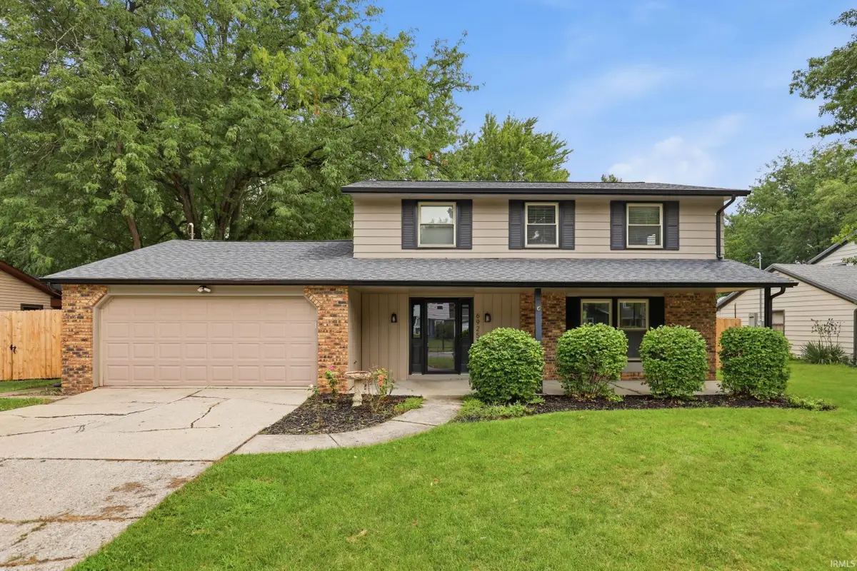 6925 Lake Crest Court, Fort Wayne, IN 46815 - #1