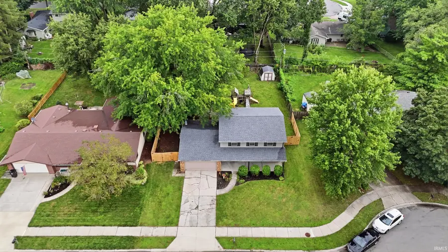 6925 Lake Crest Court, Fort Wayne, IN 46815 - #3
