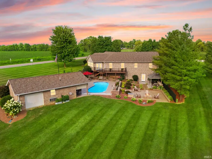 575 N Weisheit Drive, Jasper, IN 47546 - #2