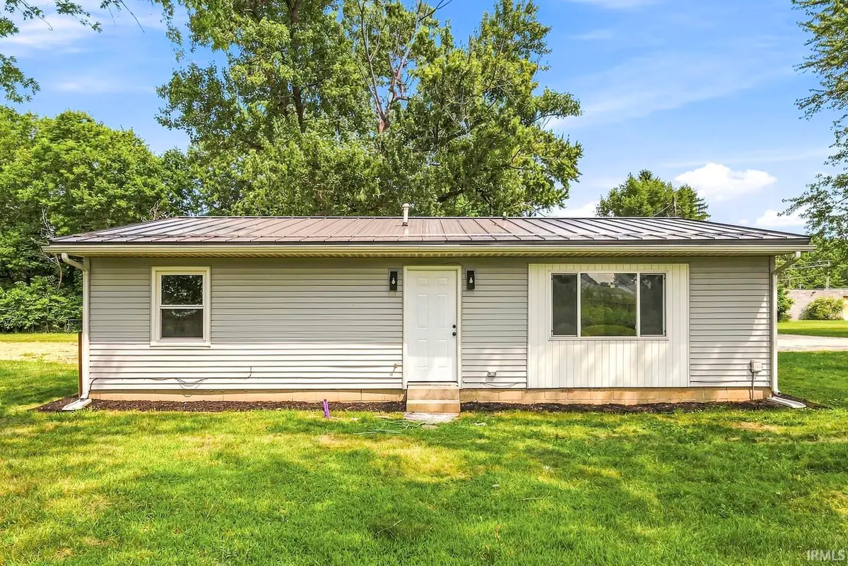 56613 Shore Avenue, Elkhart, IN 46516 - #1