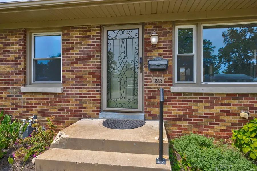 1817 Broadmoor Avenue, Evansville, IN 47714 - #2