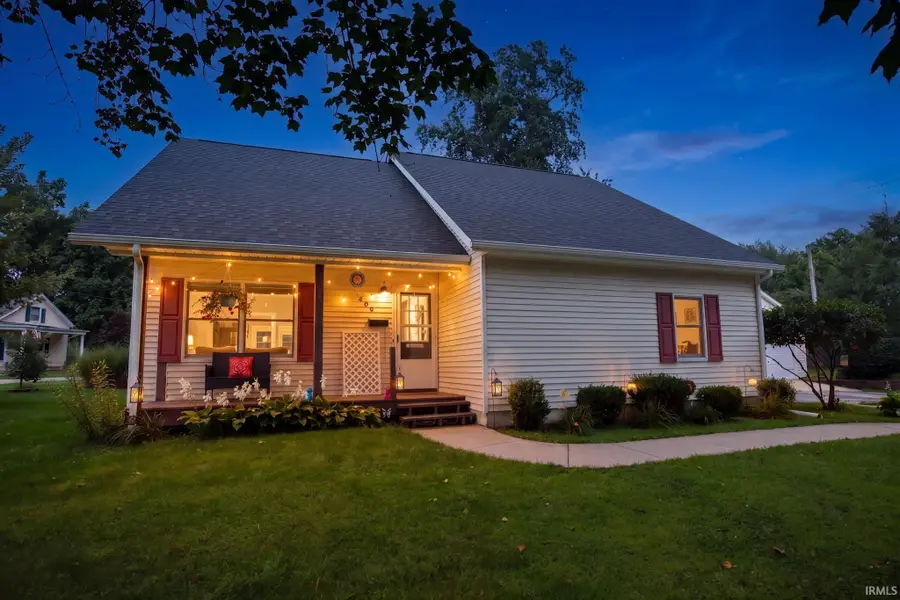 409 S Michigan Street, Argos, IN 46501 - #2