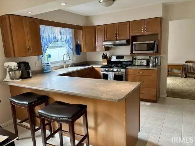 1812 Oakwood Drive, Rochester, IN 46975 - #2