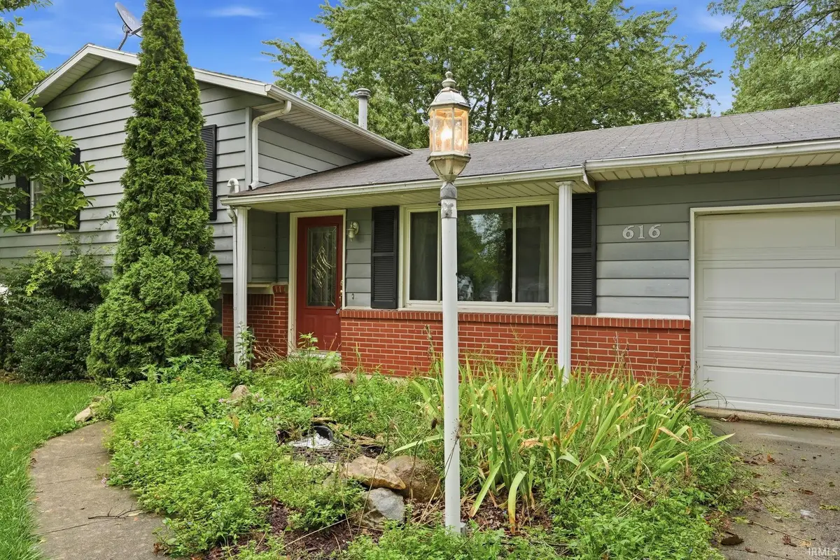 616 N Jefferson, Ossian, IN 46777 - #1