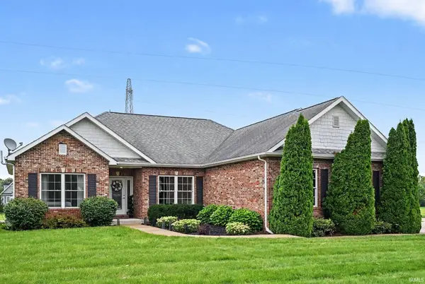 533 Lake Park Drive, Valparaiso, IN 46385