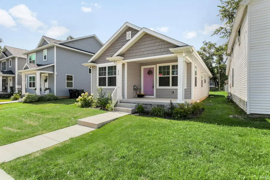 212 E Dubail Avenue, South Bend, IN 46613 - #2