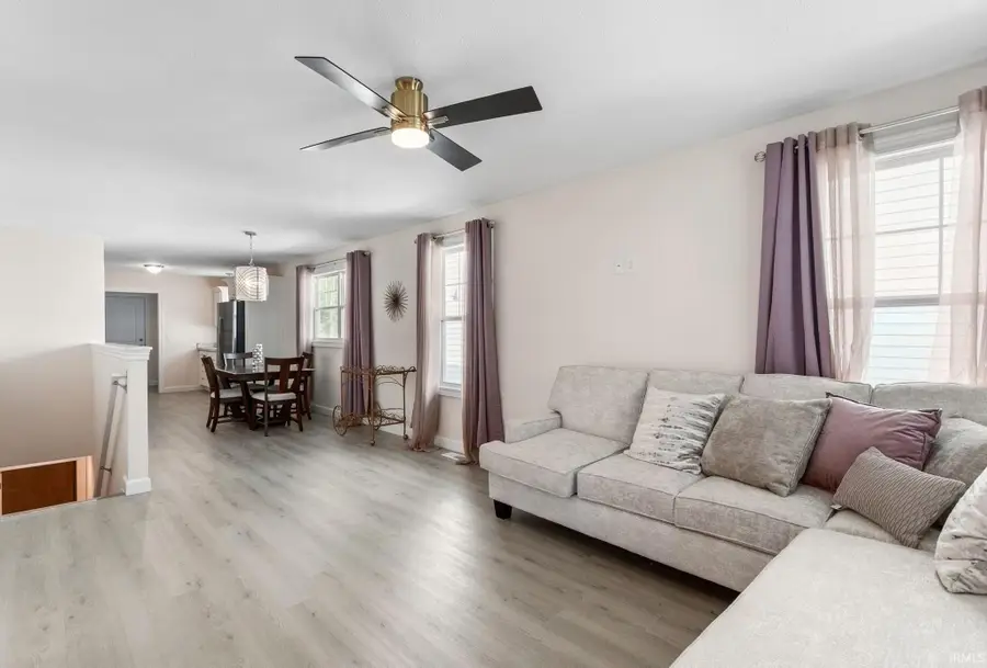 212 E Dubail Avenue, South Bend, IN 46613 - #3