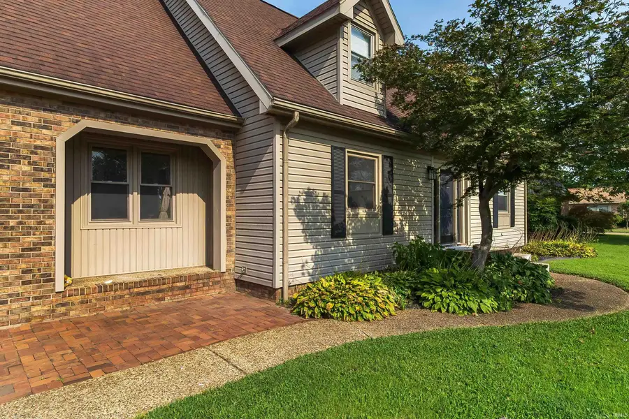 641 Woodbriar Court, Evansville, IN 47715 - #2