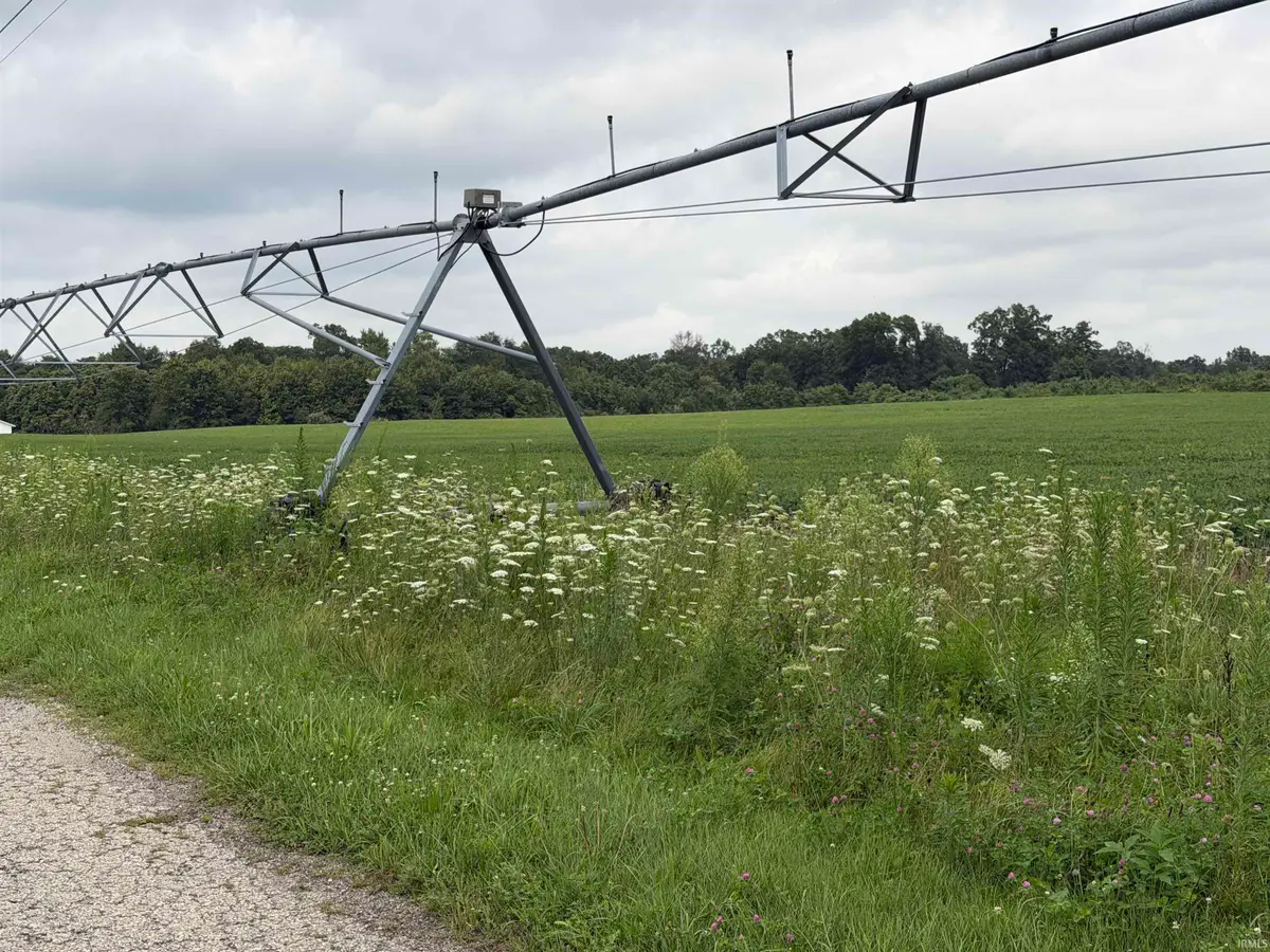 4415 N County Line Road, Grovertown, IN 46531 - #1