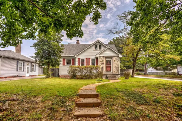 916 S Villa Drive, Evansville, IN 47714