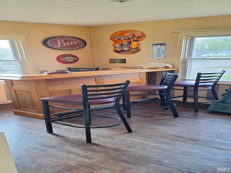 504 E Wiley Avenue, Bluffton, IN 46714 - #3