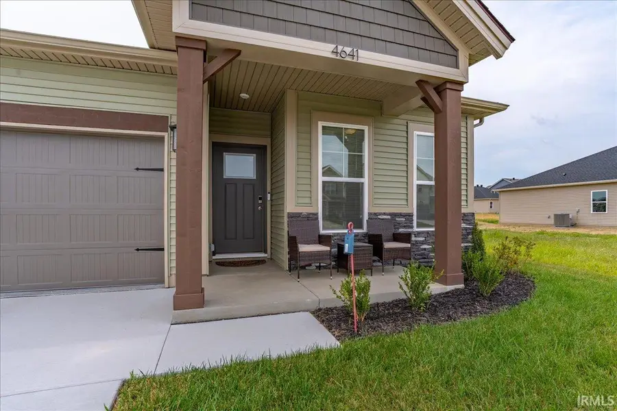 4641 Chelmsford Drive, Newburgh, IN 47630 - #2