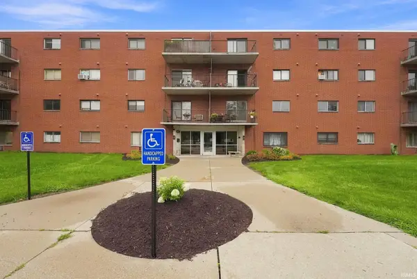 2927 Westbrook Drive #B102, Fort Wayne, IN 46805