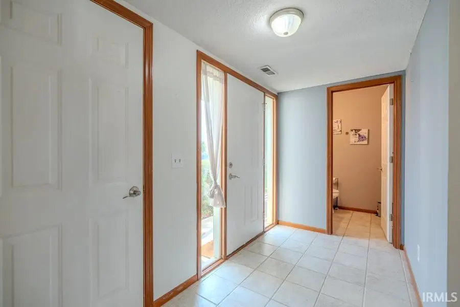 516 Brairfield Drive, Fort Wayne, IN 46825 - #3