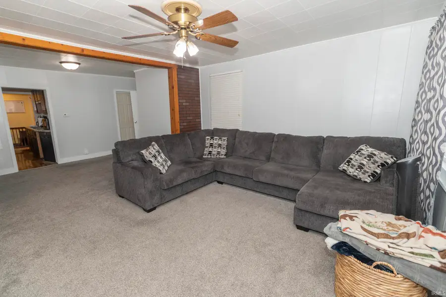 924 W Marion Street, Mishawaka, IN 46545 - #2