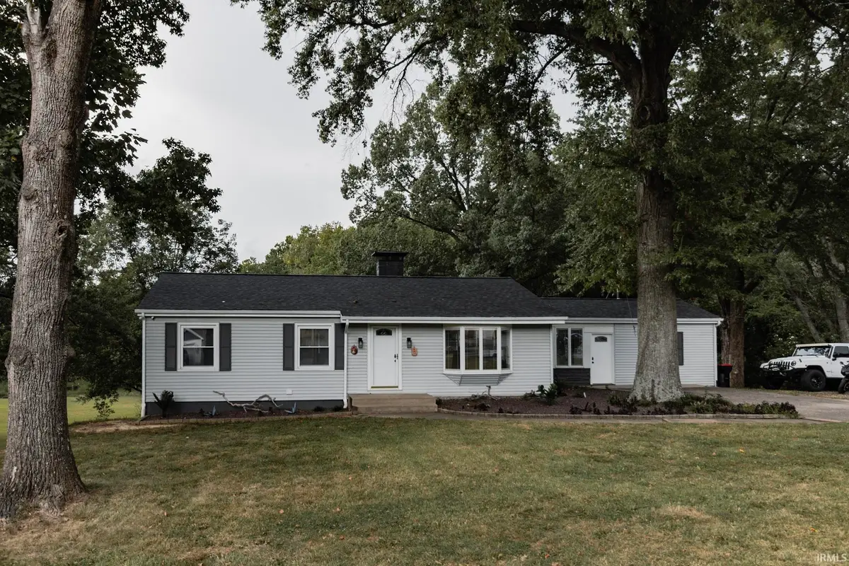 8400 Old State Road, Evansville, IN 47710 - #1