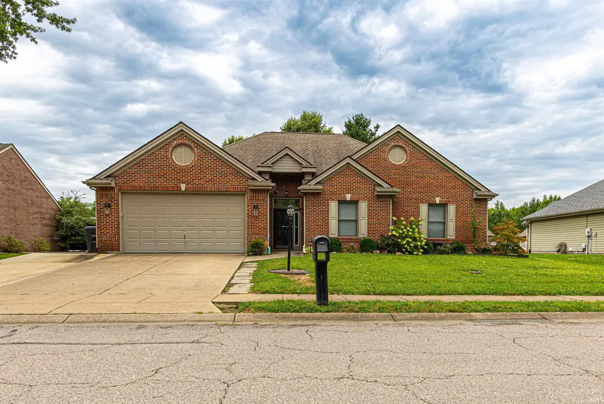 2806 N Stockwell Road, Evansville, IN 47715 - #1
