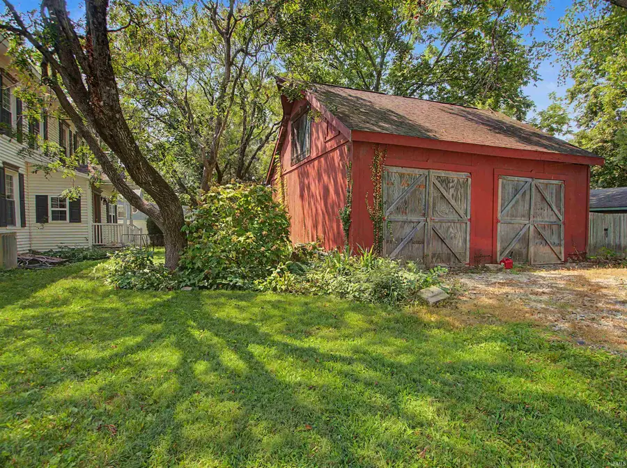 922 Granary Street, New Harmony, IN 47631 - #2