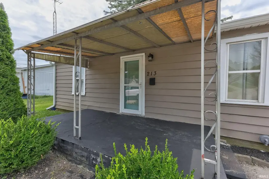213 W Mulberry Street, Princeton, IN 47670 - #2
