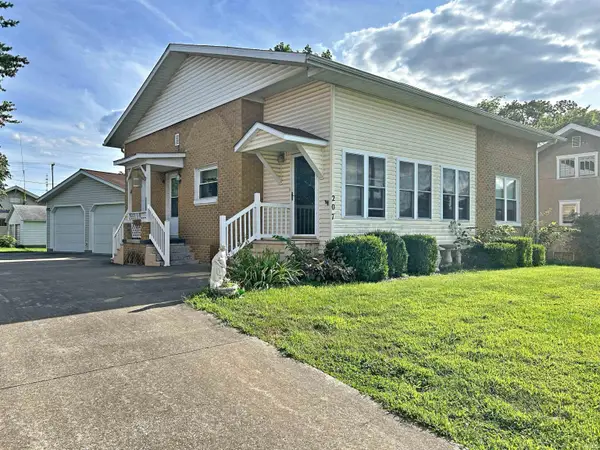 207 W Walnut Street, Washington, IN 47501
