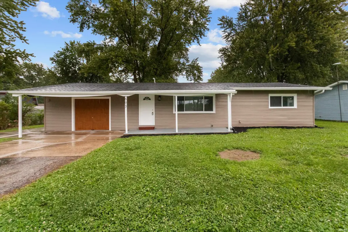 603 W Washington Street, Galveston, IN 46932 - #1