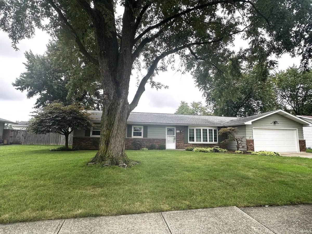 1022 Wolverton Drive, Fort Wayne, IN 46825 - #1