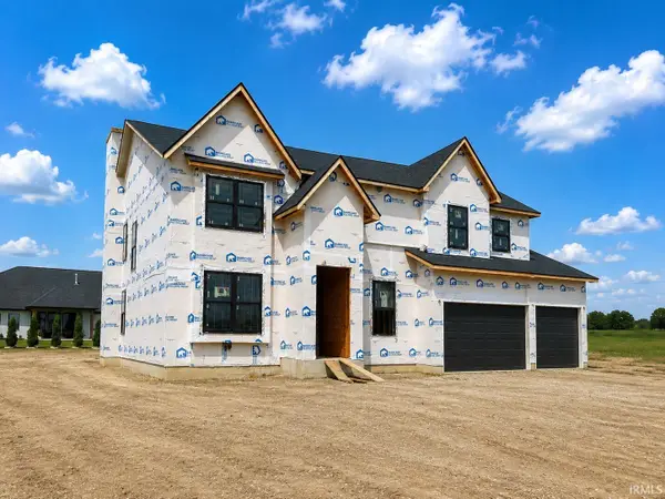 12325 Rain Lily Court, Fort Wayne, IN 46814