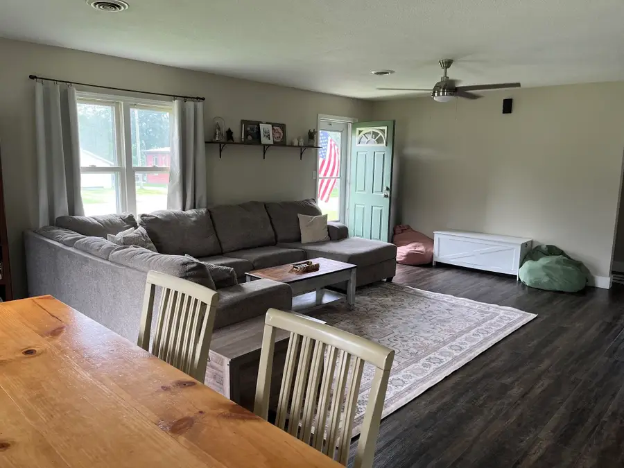 506 S Jackson Street, South Whitley, IN 46787 - #2