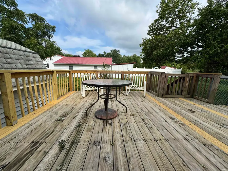 402 S Higbee Street, Milford, IN 46542 - #3