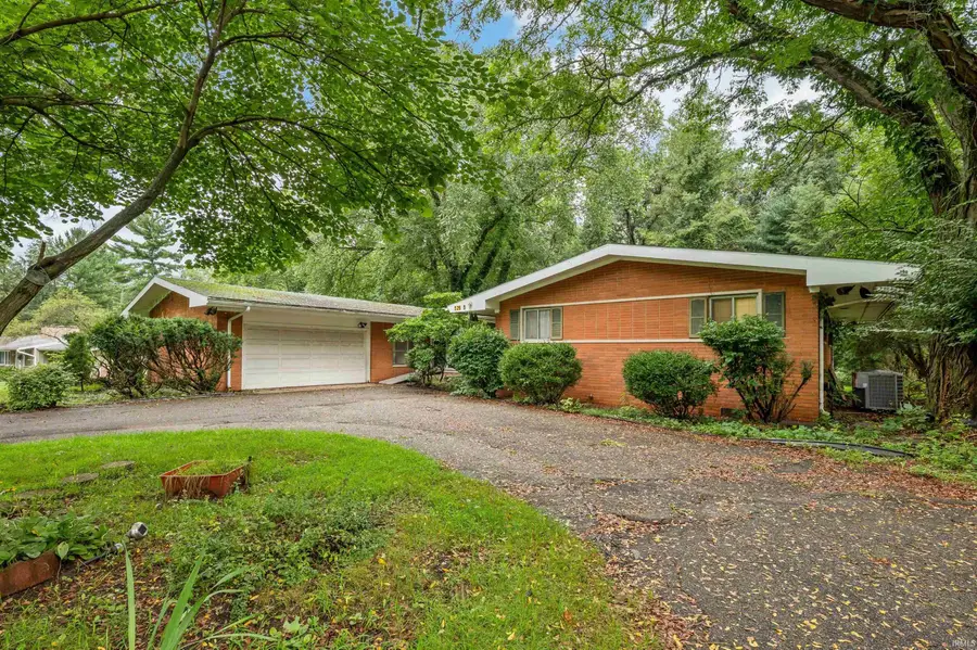 52585 Brooktrails Drive, South Bend, IN 46637 - #3