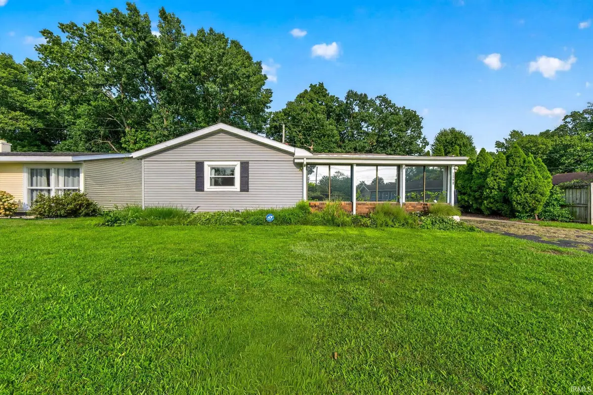 1240 Ebeling Drive, South Bend, IN 46615 - #1